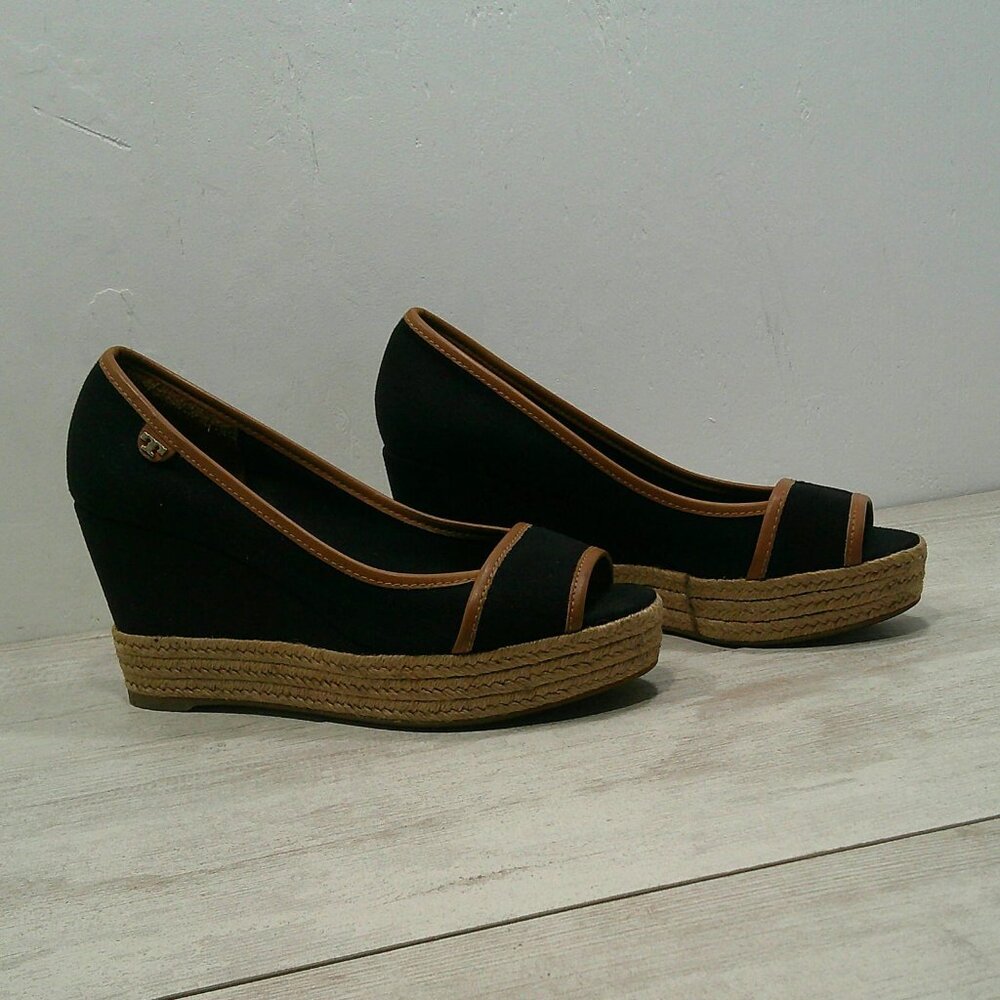 Tory Burch Majorca Peep Toe Wedge Canvas Black Tan Espadrille SZ 38.5 | 8.5 M